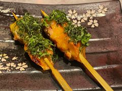 紫苏鸡腿肉-人间酒暖·Go blanc·烧鸟·深夜食堂(陆家嘴店)