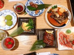 -枝魯枝魯自助料理