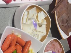 -海底捞火锅(卓为城生日主题店)