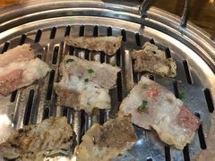 吾桑格-·缸桶屋·韩式牛肋条自助烤肉(西湖D11店)