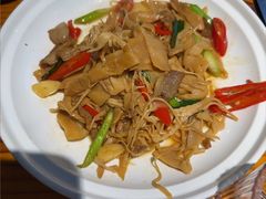 -九道菜有鸡鱼头(石鼓路店)