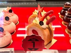 -Salon de The de Joel Robuchon(外滩18号店)