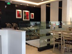 -必胜客(证大大拇指店)