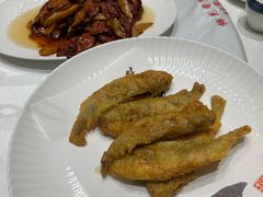 -梅花香里大酒店(郁金香路店)