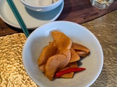 -菌自由丨野生菌火锅特色庭院餐厅(丽江古城店)