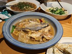 东海杂鱼-荣小馆(杭州大厦店)