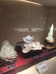 -北京七彩云南翡翠珠宝旗舰店(月坛店)