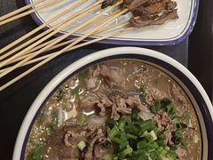 -云阿蛮云南生烫牛肉米线(奉贤路店)