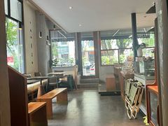 -慢象咖啡(台江店)