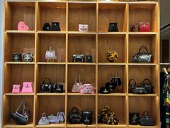 -Vivienne Westwood(上海来福士广场店)