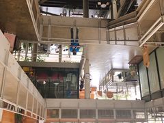 -ROAST coffee & eatery