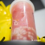 第一杯是浓郁的桂花和养乐多