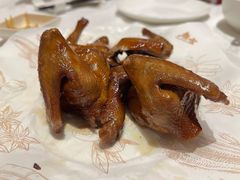 招牌乳鸽-唐宫海鲜舫