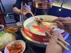 -秦炉烤肉(财富中心店)