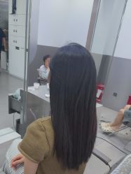 -首脑美发沙龙