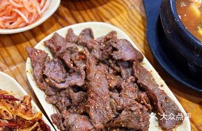 Stir-Fried Roasted Beef