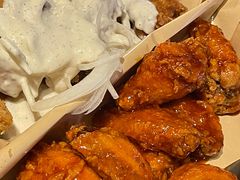 炸鸡翅一半一半-富乐满韩国正宗炸鸡韩国料理(虹泉路店)