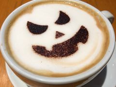 万圣节限定款卡布奇诺-COSTA COFFEE(上海虹口公园店)