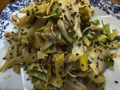 -蜗牛小馆醉乡民谣云南菜(惠新西里店)