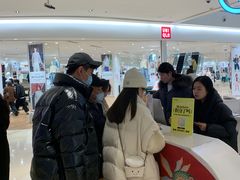 -宝龙城(杭州滨江店)