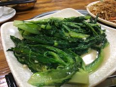 -大富蚝乌东哥饭店·石锅鱼杂·柠檬鸭(革新路店)