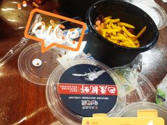 -巴厘龙虾·榜首油焖大虾(音乐学院·沿江酒馆店)