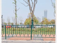 -前滩友城公园-停车场