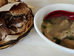 -洪峰浩老北京烧饼夹肉(角门路店)