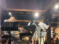 -洛缦音乐餐厅(工业展览馆万象城店)