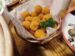 -新白鹿餐厅(百联中环店)