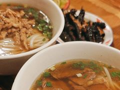 -矮子粉店1985·长沙米粉(湘春路店)