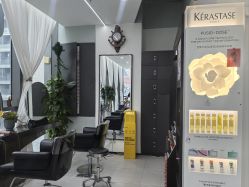 -U·NI SALON 造型
