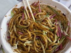 -黑八私房老北京炸酱面