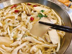 菌类小锅-芭夯兔·无骨兔汤锅(华阳店)