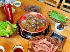 -阿婆情腊排骨火锅(金虹路店)