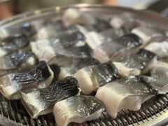 -围炉肉舍•炭烤活鳗•丹东海鲜烤肉(步行街店)