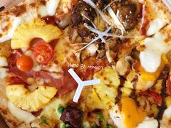 大宴金作芝心四合一比萨-必胜客(龙吴宅急送店)