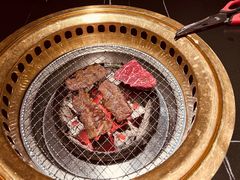-山川小町·极番烧肉(新地假日广场店)