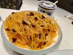 -尕盼舍连锁餐饮大盘鸡拌面王(中和美食街店)