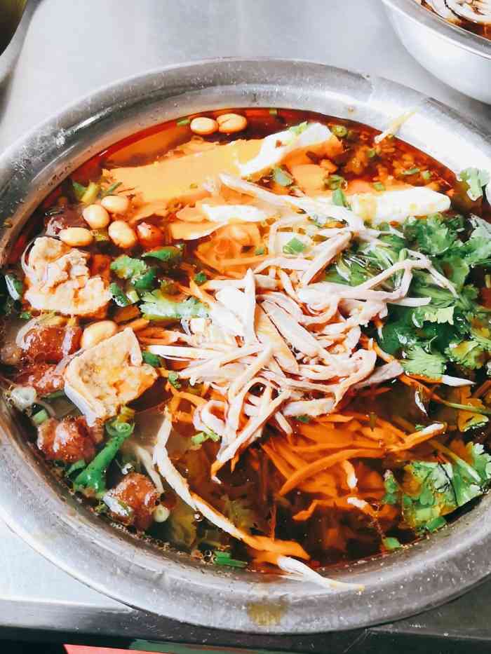 老五鸡丝豆花面粉