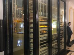 门面-顶鲜101美食美景餐厅
