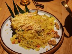 菠萝海鲜炒饭-曼泰·泰餐(京华城店)