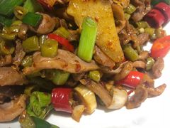 -建辉湖南土菜馆(南大街店)