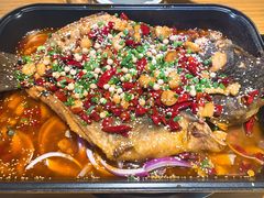 -小小河边鱼(天润城店)