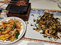 -云海肴·汽锅鸡·云南菜(天山百盛优客店)