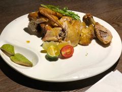 -青叶202都市餐厅(迪诺水镇店)