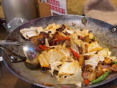 -富正毅三下锅·湘西韵味(天门山索道店)