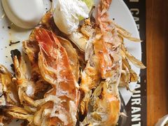 -Chom Cafe and Restaurant