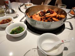 -七欣天香辣蟹火锅(闵行浦江欢乐颂店)