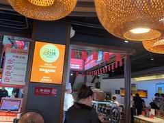 -魏铭鱼头捞饭(晋阳路店)